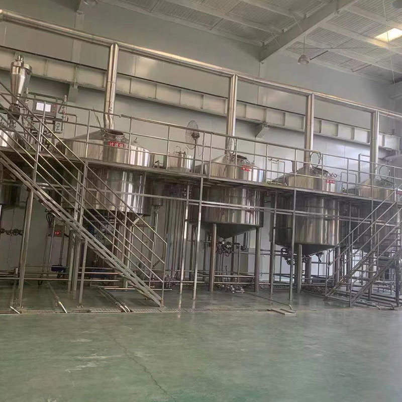 莲池精酿啤酒设备厂—平面布置、设备设计、制造、调试、培训等一条龙服务_COPY