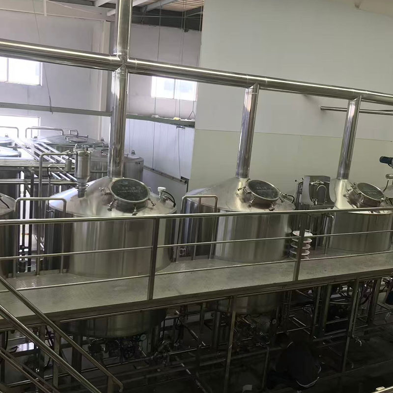 莲池精酿啤酒设备厂—啤酒文化的深刻内涵